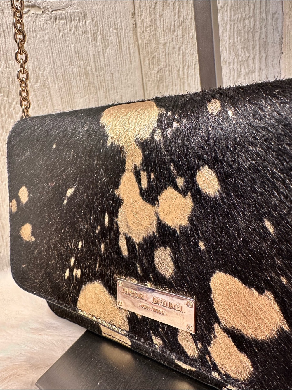 henri bendel Calf hair Black&Gold Fleck Splatter Crossbody with Chain Strap - Picture 2 of 7